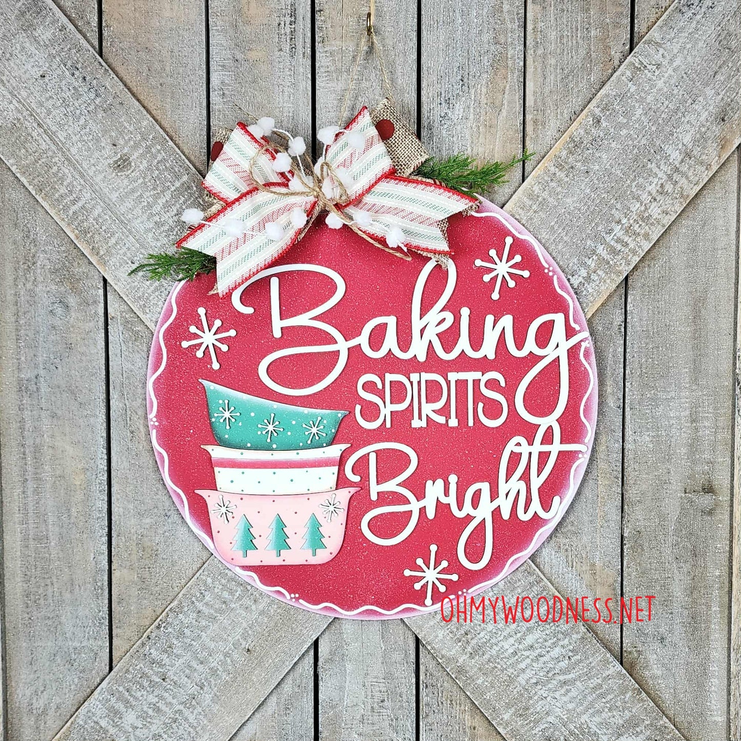Baking Spirits Bright Round Door Hanger - 10.5 inches - DIY