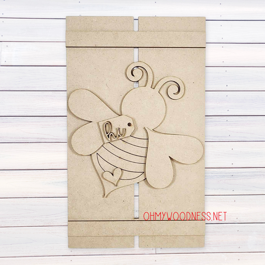 Honey Bee Pallet Shelf Sitter - DIY