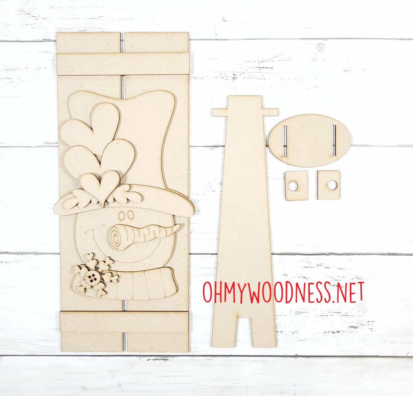 Snowman Pallet Shelf Sitter - DIY